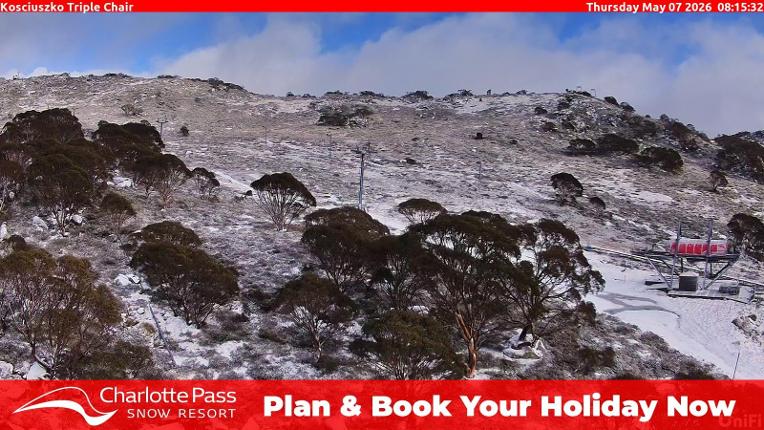 Webcam Charlotte Pass: Kosciuszko triple chair