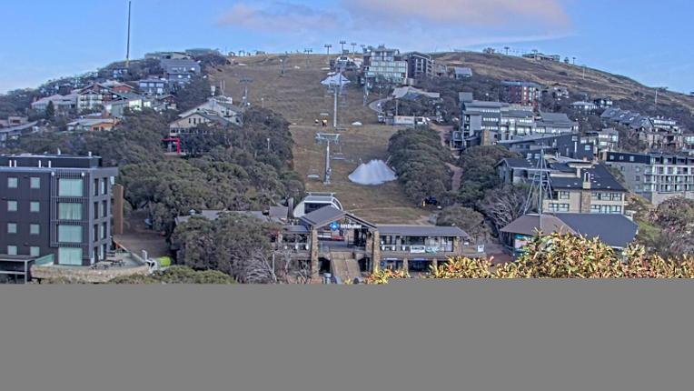 Webcam Mt. Buller: Mt Buller Chapel