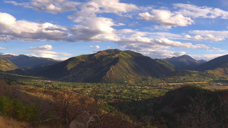 Webcam Snowmass: Power of four