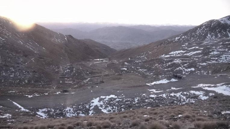 Webcam The Remarkables: Curvey basin