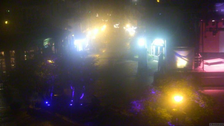 Webcam Tremblant: Place Sr-Bernard