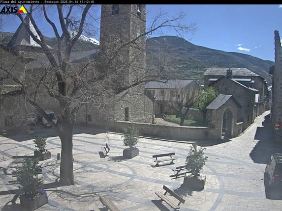 Webcam Aramón Cerler: Plaza Cerler