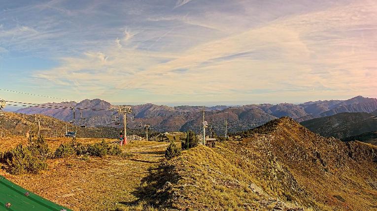 Webcam Ax 3 Domaines: Panoramique 2300m