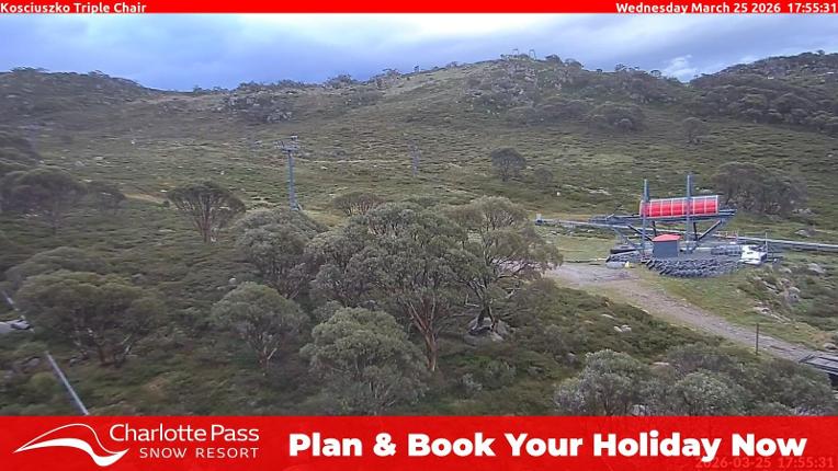 Webcam Charlotte Pass: Kosciuszko triple chair