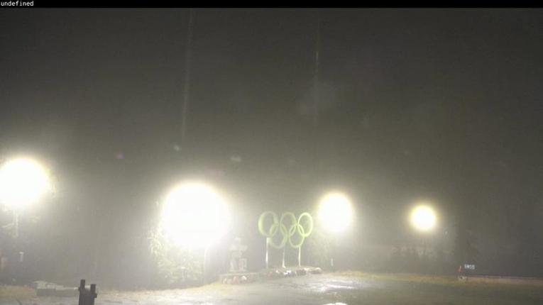 Webcam Cypress Mountain: Olympic Plaza