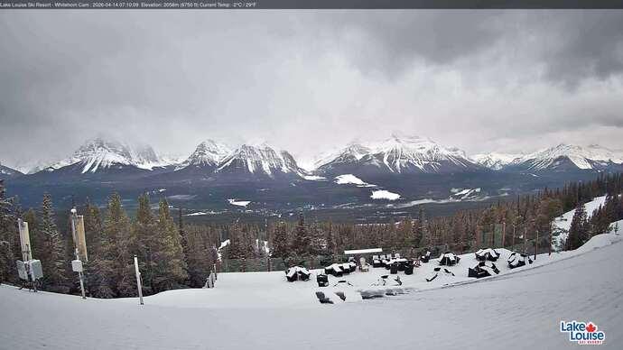 Webcam Fernie: Whitehorn Bistro Patio