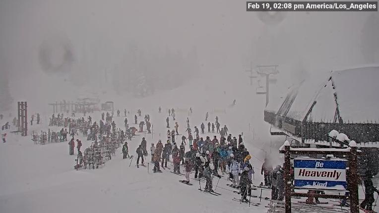 Webcam Heavenly: East peak lodge