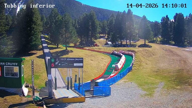 Webcam La Molina: Tubbing i cinta