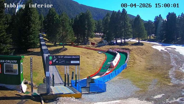 Webcam La Molina: Tubbing i cinta