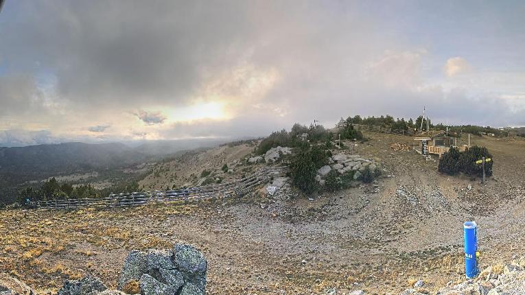 Webcam Les Angles: Vue Panoramique