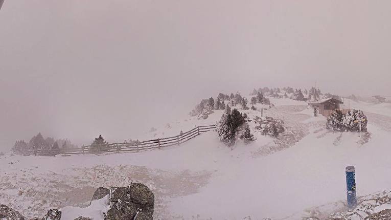 Webcam Les Angles: Vue Panoramique