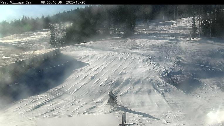 Webcam Mount Bachelor: West village learning zone