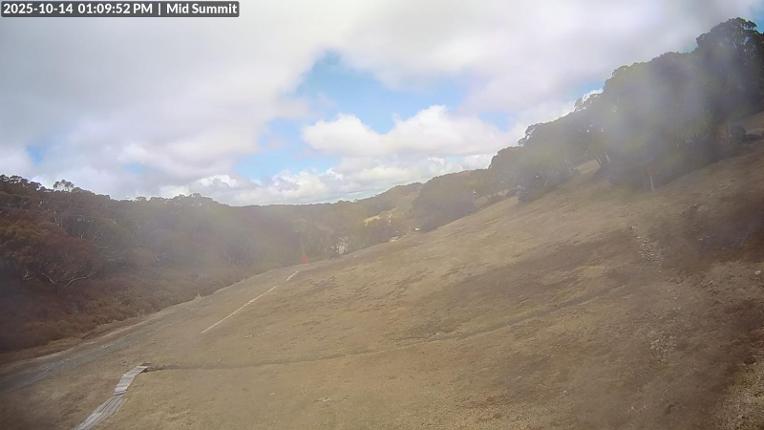 Webcam Mount Baw Baw: Mid Summit