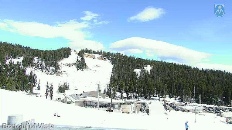 Webcam Mount Hood Meadows: Bottom of Vista