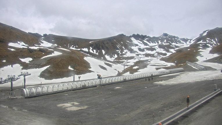 Webcam The Remarkables: Sugar bowl from base