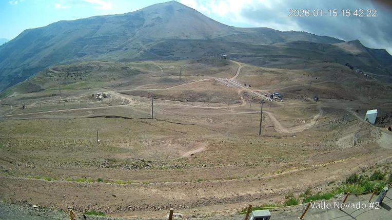 Webcam Valle Nevado: Vista Hotel Puerta del Sol